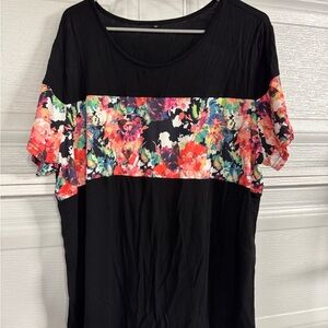 Vibrant Floral Women's Short Sleeve Top